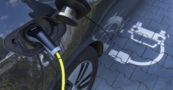 Laden eines E-Fahrzeugs