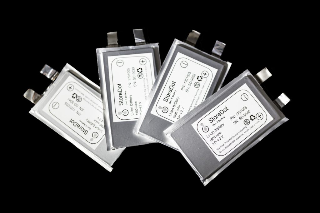 4 Lithium-Ionen-Batterien von StoreDot